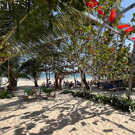 Robinson Beach Bungalow Vinh Hoa Exterior foto