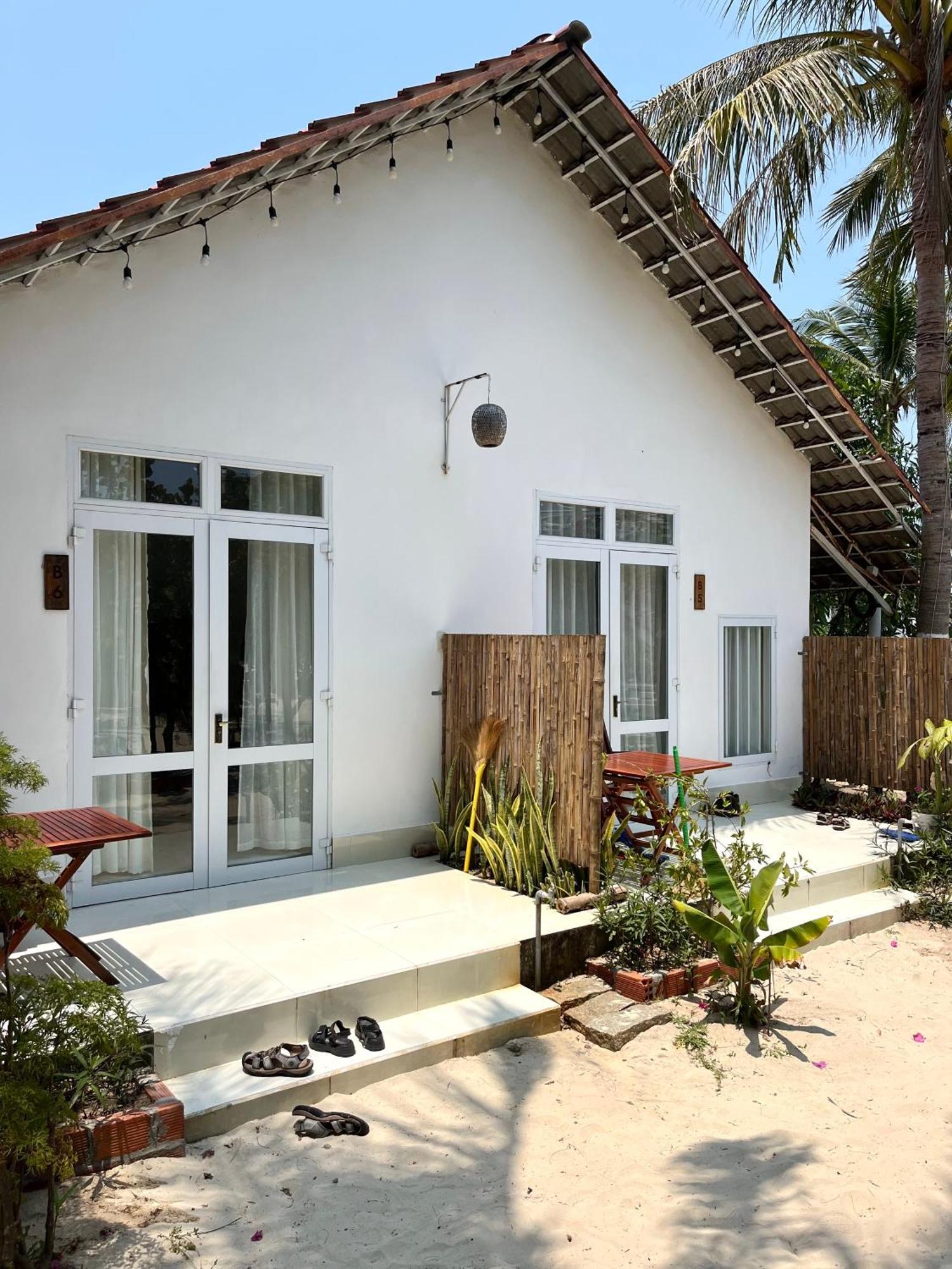 Robinson Beach Bungalow Vinh Hoa Exterior foto